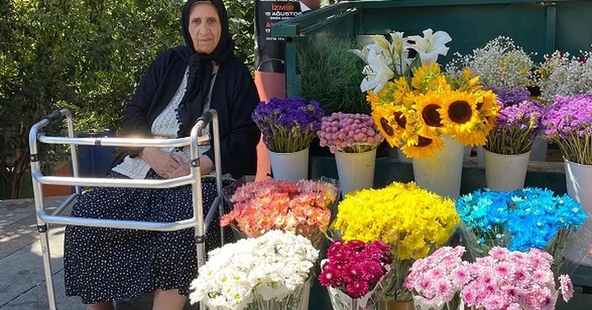 İstanbul Gümüşsuyu’nda çiçekçi tezgahlarının kaldırılma kararına mahallelli tepkisi