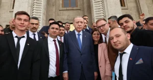 ak-parti-kesan-genclik-kollarindan-ankara-cikarmasi-z1sbVrmM.webp