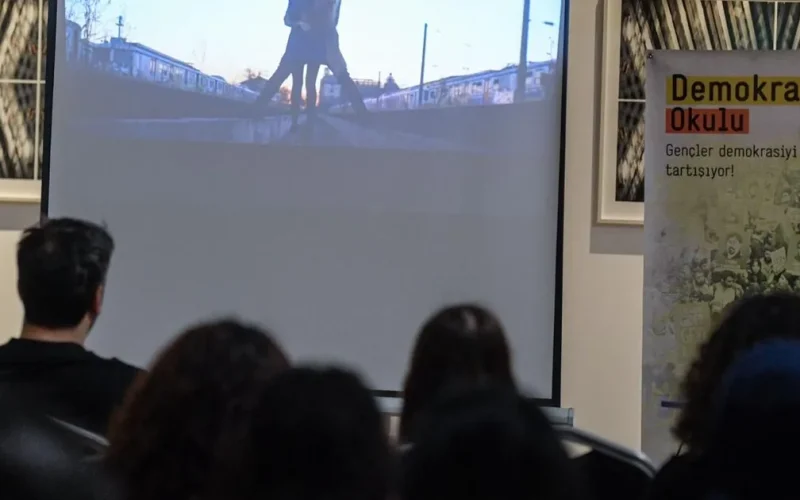 Akdeniz Akademisi Demokrasi Okulu açıldı