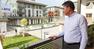 bakan-kurum-250-bininci-konut-haziranda-teslim-edilecek-VPtssjMW.webp