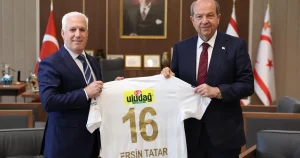baskan-bozbeyden-kktc-cumhurbaskani-tatara-ziyaret-stMUp7tF.webp