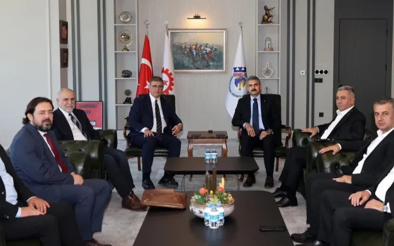 Başkan Tugay’dan Ankara’da sendikalara ziyaret