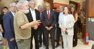 bursa-buyuksehirden-n-zim-hikmet-anisina-sempozyum-Mir8M6wB.webp