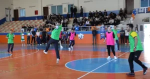 bursa-inegolde-engeller-sahada-asildi-39SXxOQN.webp