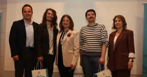 bursa-niluferde-erisilebilir-kent-vizyonu-ele-alindi-c3HjrScN.webp