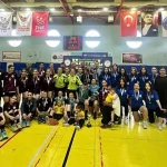 BUÜ’nün hentbol takımı Süper Lig’de