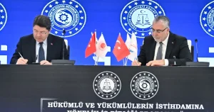 hukumlu-ve-yukumlulerin-istihdami-icin-is-birligi-eGtqVtce.webp