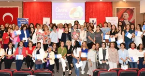 izmir-cigli-kadinlar-dijitalde-basariyla-ilerliyor-ydHi9v6b.webp