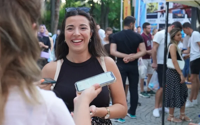 İzmir’den gençlere 19 Mayıs sürprizi… Genç Bilet’25 başvuruları açılıyor
