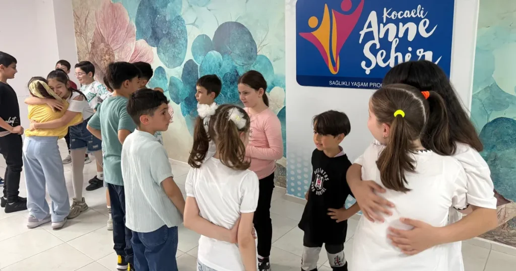 Kocaeli’de ‘Anne Şehir’ ile adım adım hayata