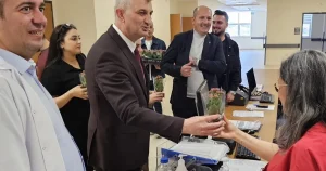 kocaelide-baskan-sezerden-hemsirelere-surpriz-kutlama-x9eEFjUr.webp