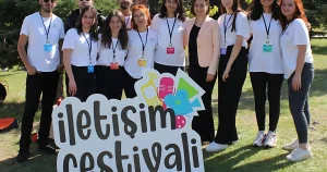 kocaelide-iletisim-ogrencileri-bulusuyor-FuCkrBH2.webp