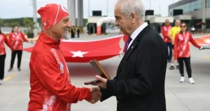 selanikten-alinan-ata-topragi-ipsaladan-anitkabire-ulastirilacak-ArntLGT4.webp