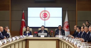 tbmm-komisyonu-kartalkaya-faciasi-icin-bolu-valisini-dinledi-esVF4eeI.webp