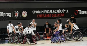 tekerlekli-sandalyeliler-potada-dostluk-macinda-bulustu-ztcnbCjg.webp