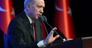 turkiye-yenilenebilir-enerjide-dev-adimlar-atiyor-SaKwW5Re.webp