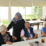 Bursa Nilüferli kadınlardan huzurevinde sıcak buluşma
