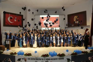 Kütahya Nafi Güral Fen Lisesi öğrencilerinden tarihi başarı